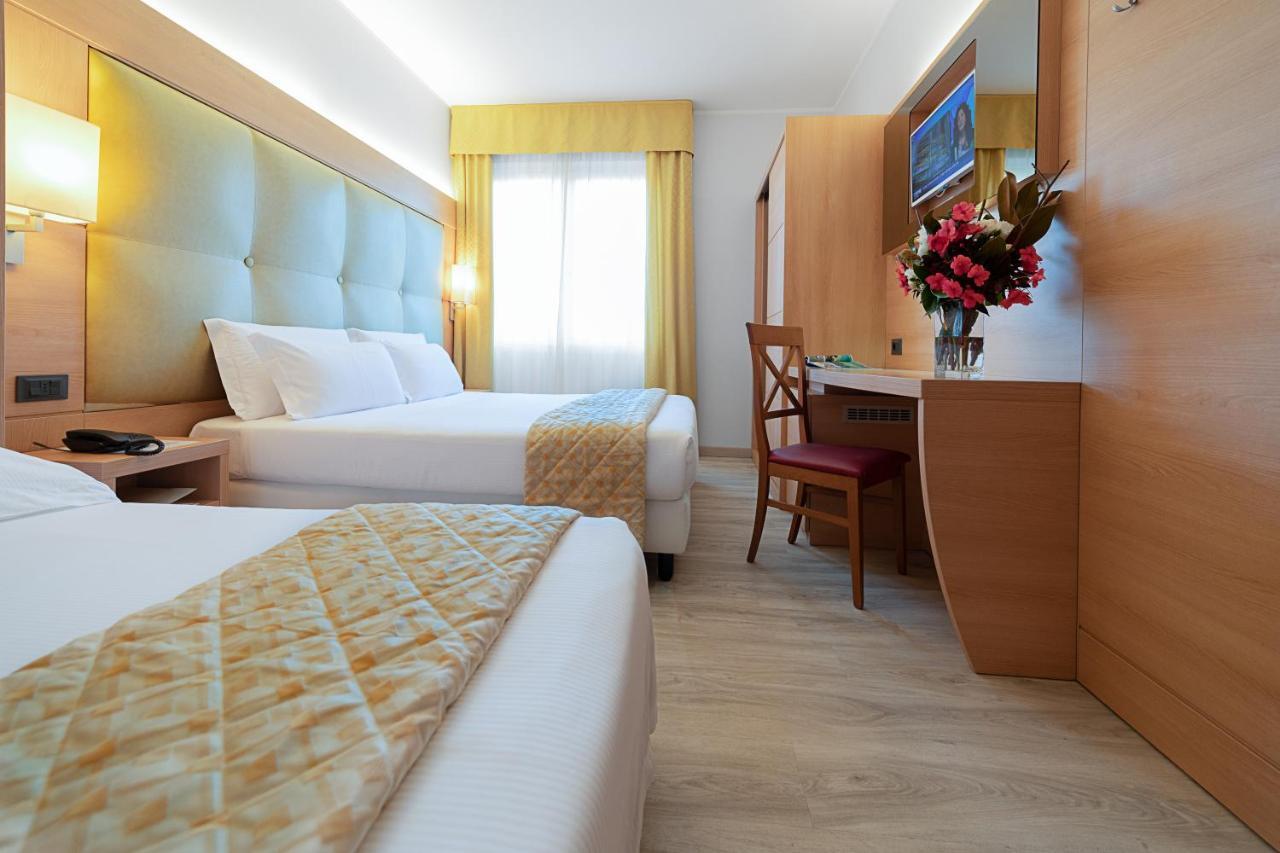 Hotel Gardenia & Villa Charme Adults Friendly 4Star Service Бардолино Экстерьер фото